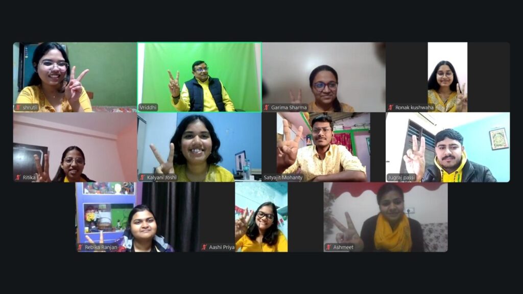 Interactive Online Classes with Real Students